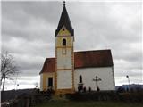 Drugi cilj pa v vasi Kuretni pri Cerkvici Sv. Katarine .