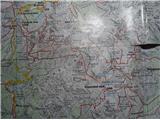 2022.04.13. del zemljevida z gorami nad Krnico