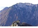 Kamniški Dedec - Staničev vrh (grebensko prečenje) Spust po običajnem pristopu na Staničev vrh proti Tolmunčkom v Repovem kotu 