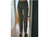 Karibu ženske poletne hlače velikost M