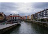 Camino Olvidado - pozabljena pot v Santiago Bilbao je bil včasih industrijsko mesto, sedaj kar sije od čistoče