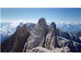 Cima Undici/Elferkofel Cima Undici Nord I.: pogled proti južnemu vrhu (3092 m) 