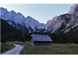 Planina v Klinu in Kriška stena v ozadju