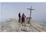 Dolomiti d'Ampezzo - ferata Astaldi Na vrhu Lagazuoi Piccolo. Množic ni, ker gondola še ne obratuje