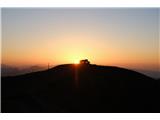 Monte Colombine - 2215 m Na izhodišče sva prispela tako zgodaj, da sva prehitela celo sonce :)