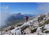 Seekofel / Croda del Becco - 2810 m Vračava se po isti poti, saj druge niti ni