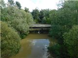 Perniško jezero Pesnica.