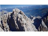 Cima Undici/Elferkofel Zračen greben ob sestopu in pogled na vršni del Cime Undici II.