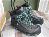 Kot novi - Ženski pohodni čevlji Kayland Cross Mountain GTX št. 39